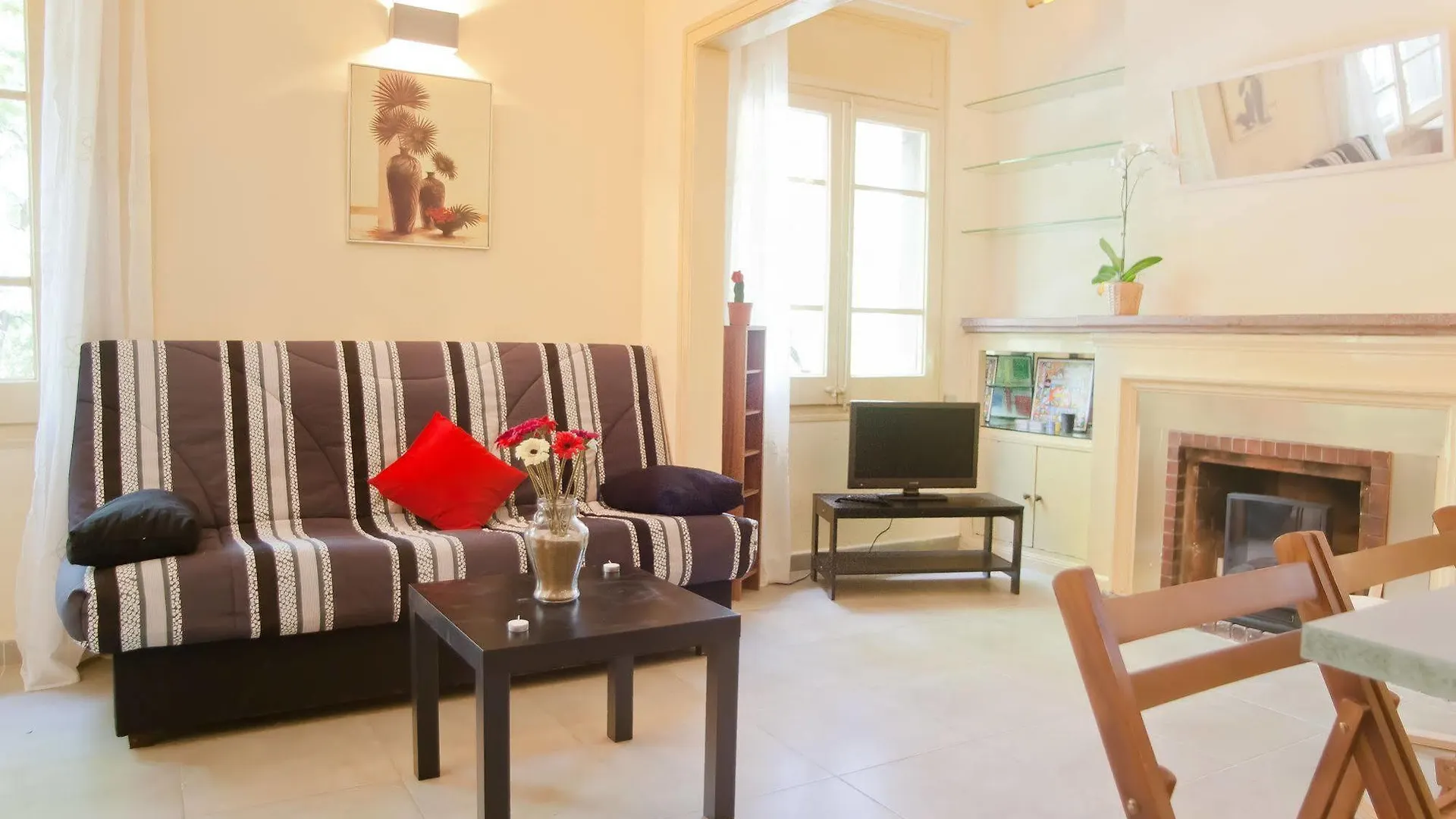 Apartamentos Tarradellas Sants Estacio Barcelona